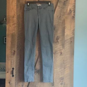 Light grey skinny jeans
